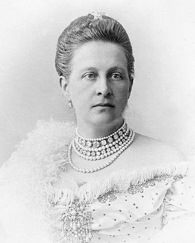 What happened to Olga's husband, King George I, in 1913?