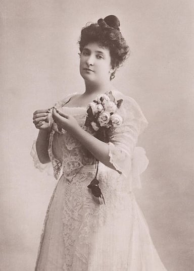 Did Nellie Melba continue to sing until the last months of her life?