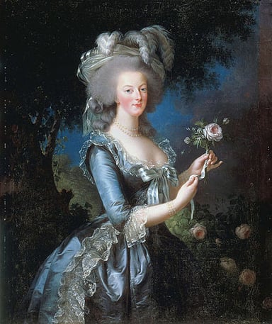 How many portraits is Vigée Le Brun credited with creating?