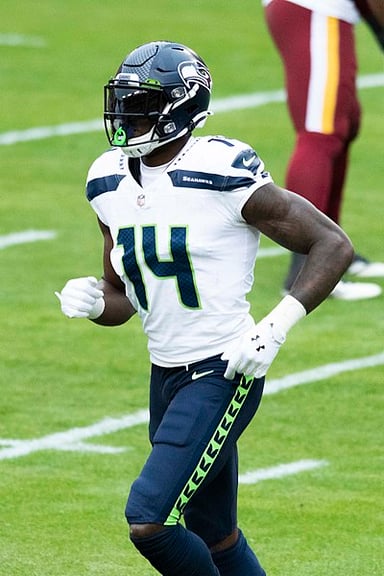 What is DK Metcalf's jersey number on the Seattle Seahawks?