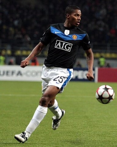 From which club did Manchester United sign Antonio Valencia?