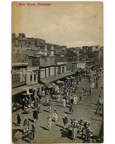What is the name of Peshawar's famous historic street?