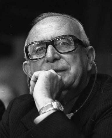 Was Mariano Rumor a major figure in the Italian politics of the 1960s?