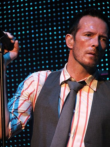 What was Scott Weiland infamous for on stage?