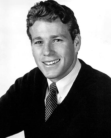 Ryan O'Neal appeared in which horror author's TV adaptation?