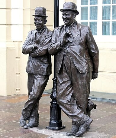 In which city is there a bronze statue of Laurel and Hardy?