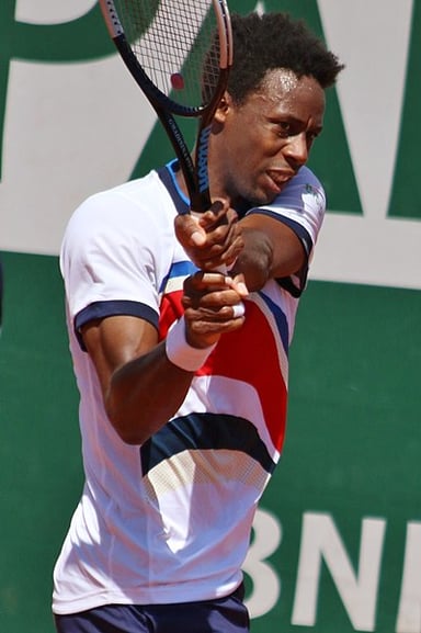 Monfils is known for his athleticism and what kind of shots?