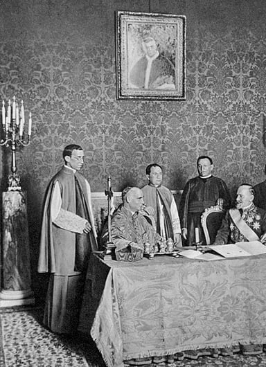 How did Pope Pius X respond to secular philosophies of his time?