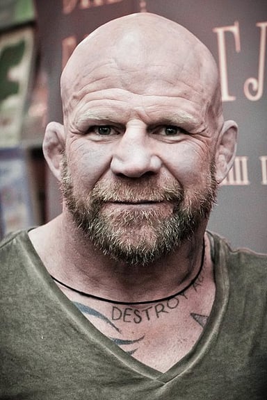 What is Jeff Monson's dominant fighting style?