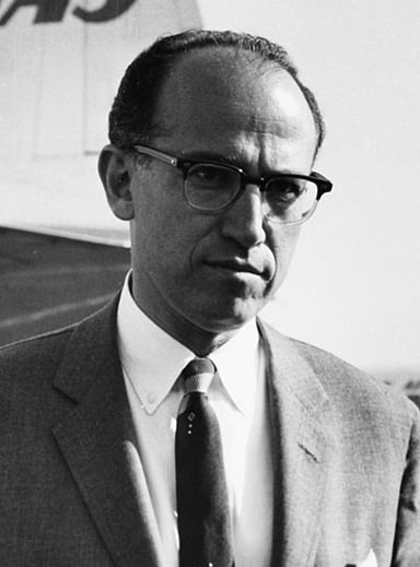Which of the following organizations has Jonas Salk been a member of? [br](Select 2 answers)