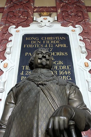 How long did Christian IV reign over Denmark?