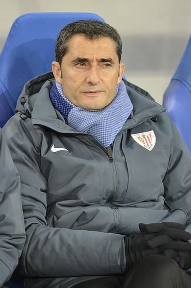 Which is the current club Ernesto Valverde managing?