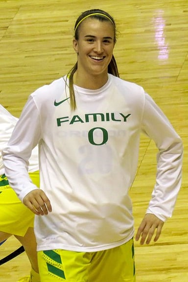 What team does Sabrina Ionescu currently play for?
