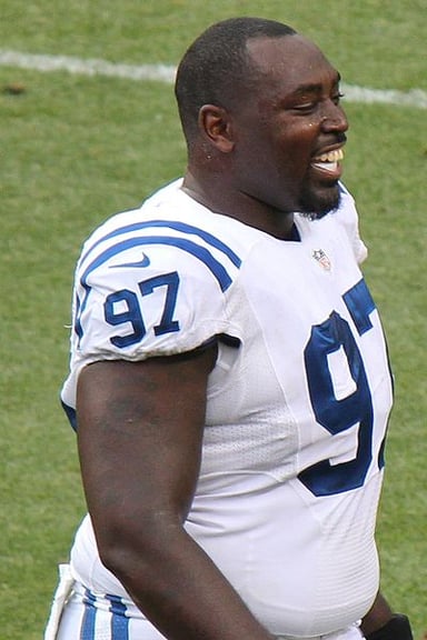 With which team did Arthur Jones begin his NFL career?