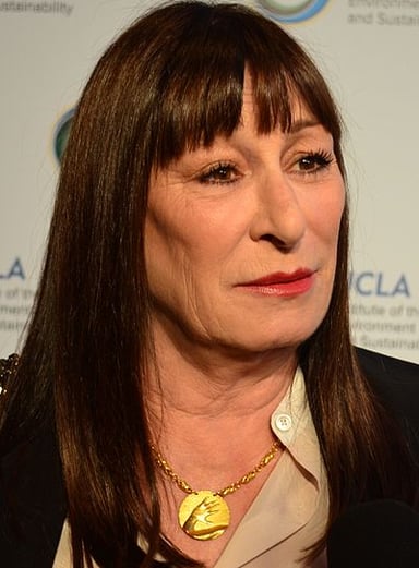 Anjelica Huston is the granddaughter of which actor?