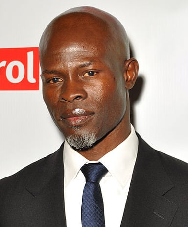 Who did Djimon Hounsou play in'Stargate'?