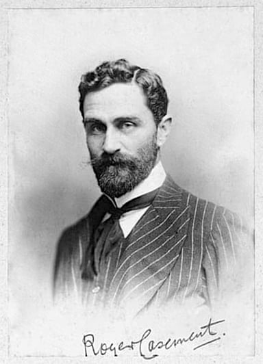 Who conducted the handwriting comparison study on Roger Casement's diaries in 2002?