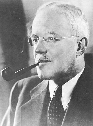 What aircraft program did Allen Dulles oversee?