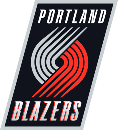 Which Trail Blazers player was the first European-born player to be inducted into the Basketball Hall of Fame?
