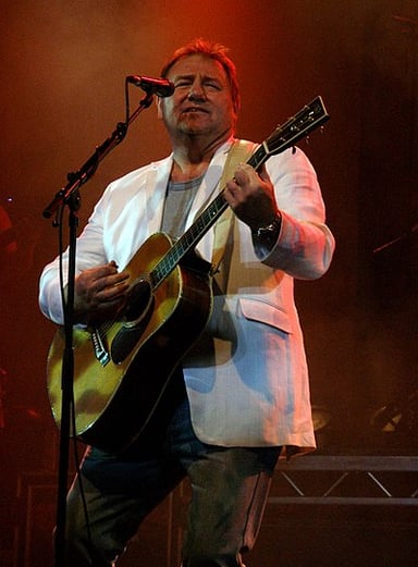Greg Lake joined Asia for concerts in which city?