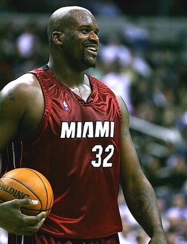 What country does Shaquille O'Neal play sports for?