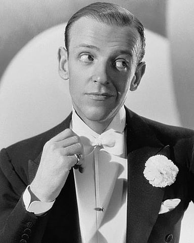 How many Broadway and West End musicals did Fred Astaire star in?