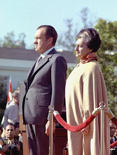 Which award did Indira Gandhi receive in 1983?