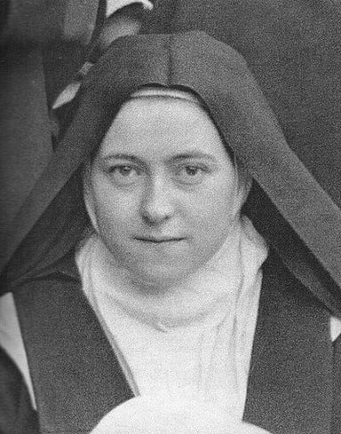 How many years did Thérèse of Lisieux spend as a Carmelite nun?