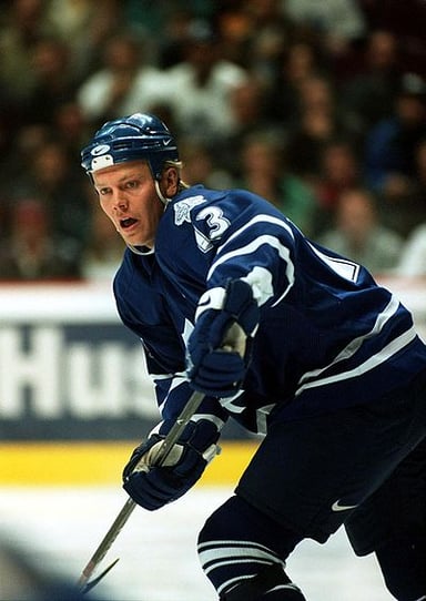 Which team did Sundin last play for?