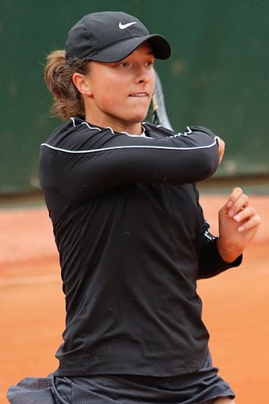 Which WTA award did Iga Świątek win in 2019?