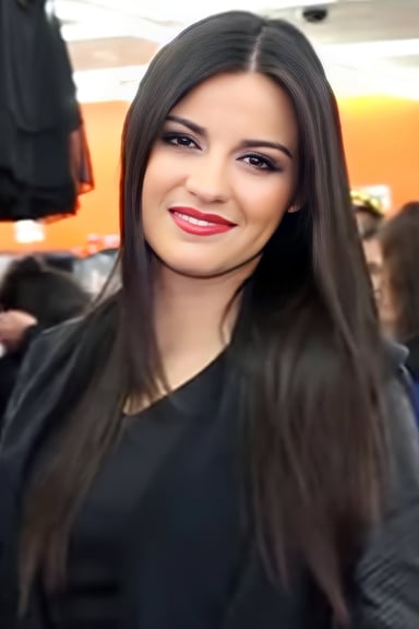 Where is Maite Perroni from?