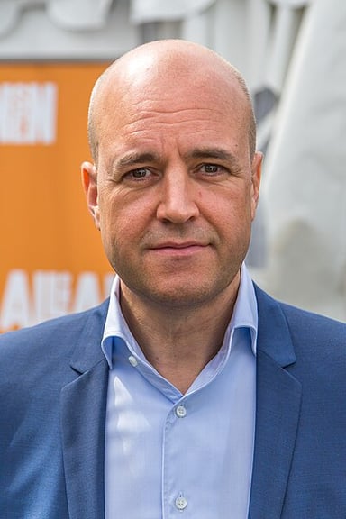Reinfeldt holds the record as the longest-serving non-Social Democratic Prime Minister since who?