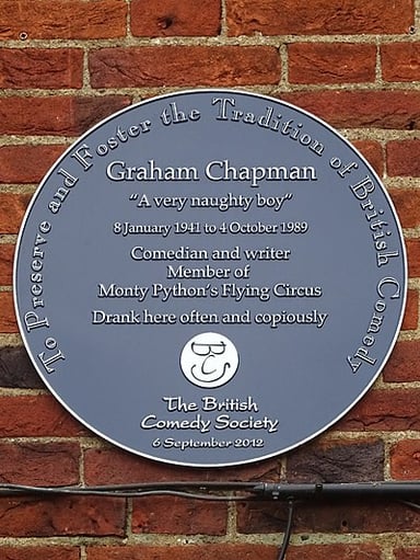 In which secondary school subject did Chapman show early interest?