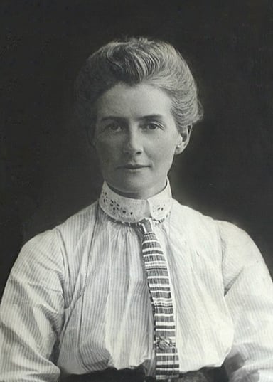 What was Edith Cavell's profession?