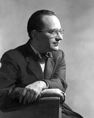 Who did Rothbard split up with in 1982 before establishing the Mises Institute?