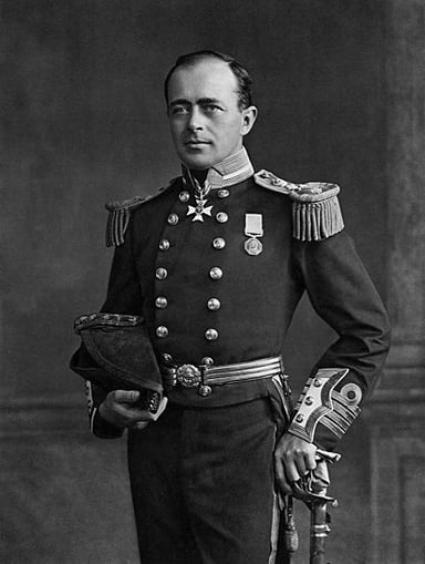 Which of the following is married or has been married to Robert Falcon Scott?