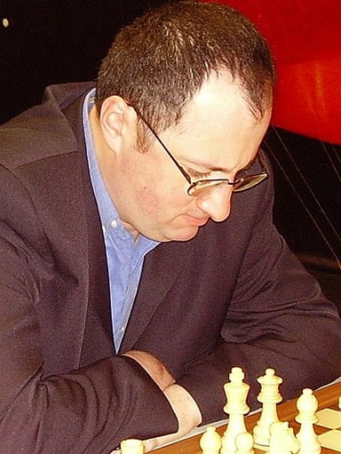 Gelfand was the runner-up in which FIDE World Chess Championship?