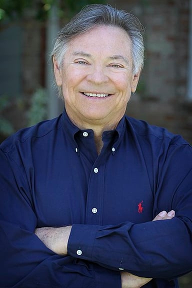 What is the full name of voice actor Frank Welker?