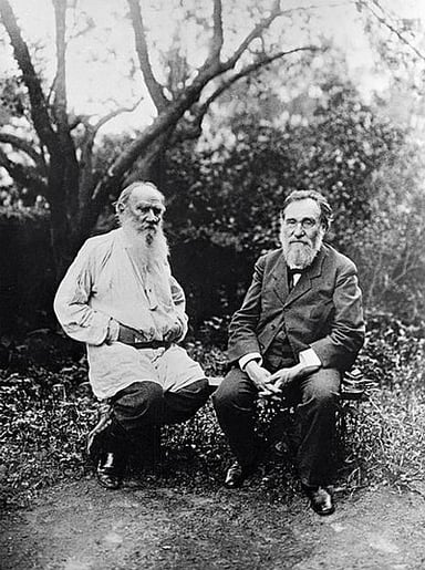 What cell did Metchnikoff discover in 1882?