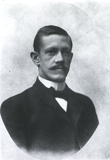 Allvar Gullstrand made significant contributions to the study of what?