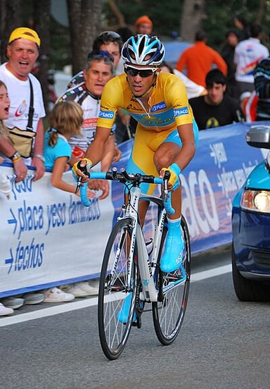 What substance did Contador test positive for in 2010?
