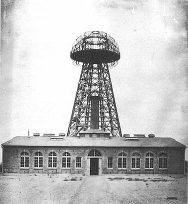 What was the cause of Nikola Tesla's death?