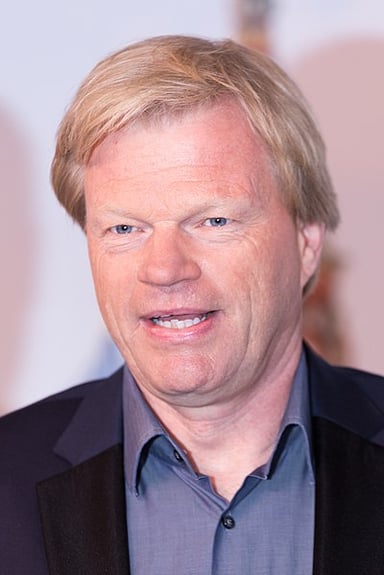 Who was the goalkeeper for the Germany national team before Oliver Kahn took over as the starter?