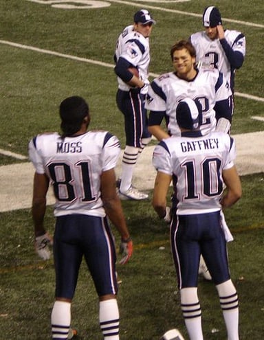 What does Tom Brady look like?
