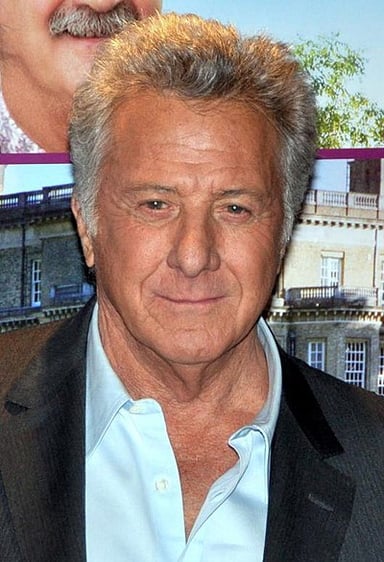Which award did Dustin Hoffman receive in 1999 for his contributions to the film industry?