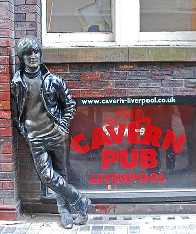 Do you know where John Lennon lived during the time period between Jun 30, 1946 and Nov 30, 1962?