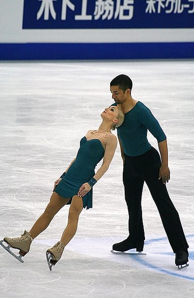 With whom did Robin Szolkowy perform his golden shuffles on the Olympic ice rink?