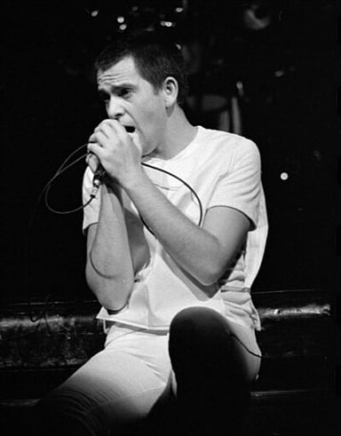 What was the name of the progressive rock band Peter Gabriel was the original lead singer for?