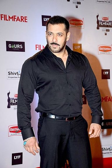 Is Salman Khan left or right handed?