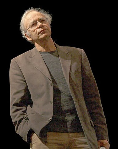 Peter Singer founded which center at Monash University?